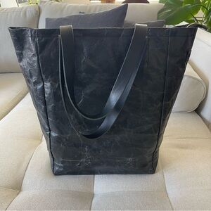 Made in Italy UASHMAMA large Tote bag in Peltro Black leather strap